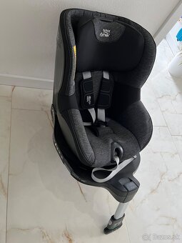 Autosedačka Britax Römer Dualfix M i-Size - 2