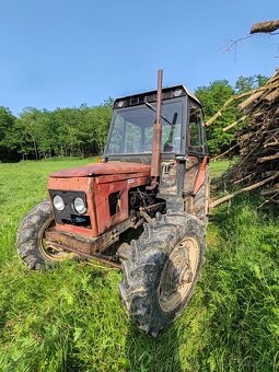 Zetor 7045 s vyvážačkou - 2