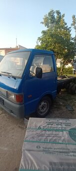 Predám Mazdu E 2200 - 2
