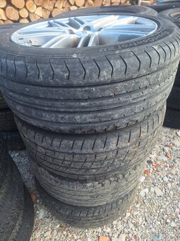 235/45R18 Ford - 2