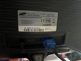 Samsung S24D300H - 2