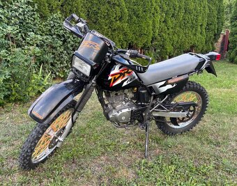 Suzuki DR 125 SE ročník 1998 - 2
