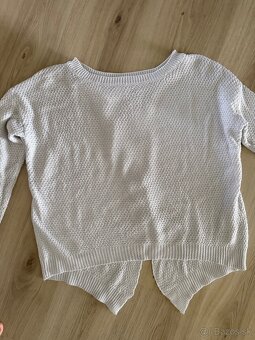 Predám dámsky sveter - 2