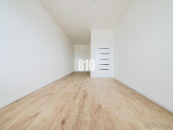 REZERVOVANÉ SLNEČNÝ 2 IZBOVÝ BYT v NOVOPOSTAVENOM PROJEKTE - - 2