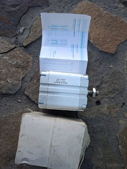 8ks Festo ADVU-50-40-A-P-A - 2