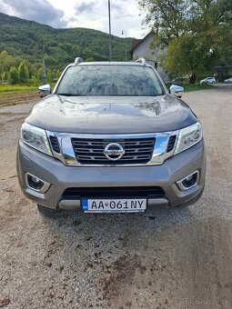 Nissan Navara NP300 Tekna Double Cab 2.3 dCi 190 7 A/T - - 2