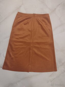 Semišová sukňa Orsay - 2