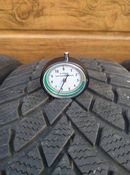 235/55 R 20 zimné SUV. - 2