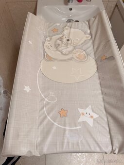 Prebaľovací pult s vaničkou - 2