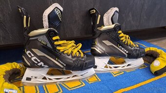 CCM tacks as 580 - 2