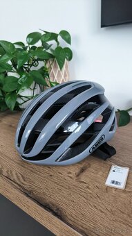 Abus Airbreaker, L/59-61cm, nová - 2