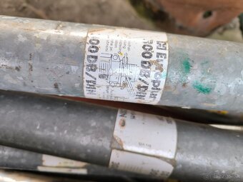 Prenajmem šalovacie stojky a doka dosky. - 2
