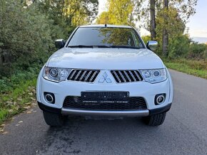 Mitsubishi L 200,L200 DK DI-D 2,5 4x4 Intense uzávierka - 2
