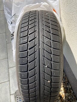 Zimne pneumatiky 225/60/R18 - 2