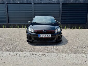 Volkswagen Golf VI GTI - 2
