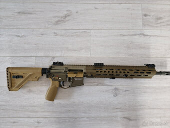 HK MR223 A3, 16,5",Green/Brown, Slim Hkey Long - 2