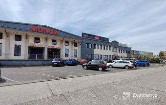 Obchodný priestor do nájmu, 131 m2 - 2
