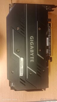 Gigabyte Rx5600xt - 2