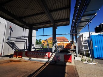 1 Elektrikár na výpomoc, 14.7.-30.7. - 2