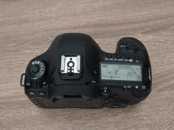 Canon EOS 5D mark III - 2