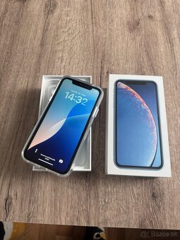 Iphone xr 64 gb modry - 2