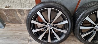 Predám elektrony 5X112 R18 et40 J8. Matador 225/45r18 - 2