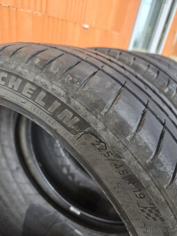 Letné pneumatiky Michelin Pilot Sport 4 225/45 R19 - 2