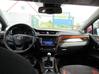 Toyota Avensis 105 kw, 2018 - 2