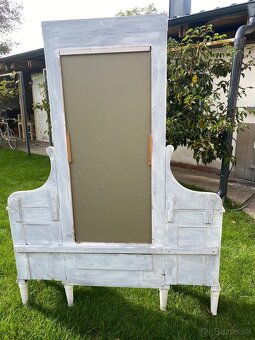 Retro toaletná skrinka so zrkadlom na chalupu, - 2