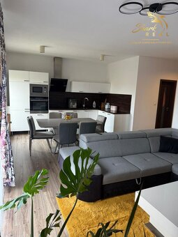 Priestranný 3-izbový byt s dvoma loggiami - Senec - 2