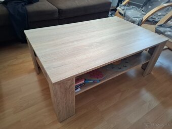 Stol do obyvacky - 2