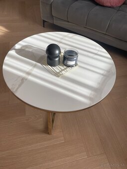 Konferenčný stolík - 2