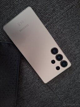 Samsung Galaxy S25 ultra - 2