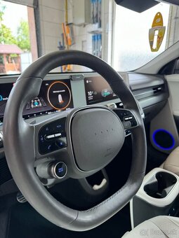 Hyundai Ioniq 5 4WD, 73 kWh, 306 koní - 2