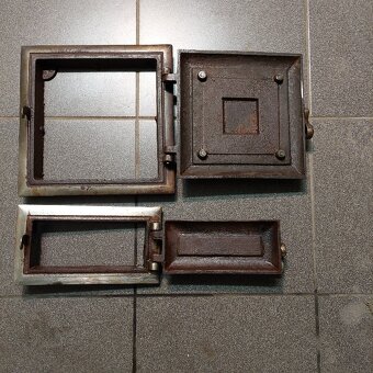 Liatinové dvierka na pec sada 1 - 2