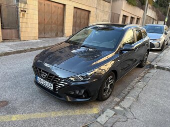 Hyundai i30 117kw automat MHEV - 2
