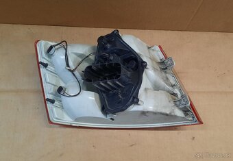 zadné svetlo ľavé Octavia 3 sedan - 2