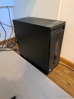 Počítač HP i3 - 2