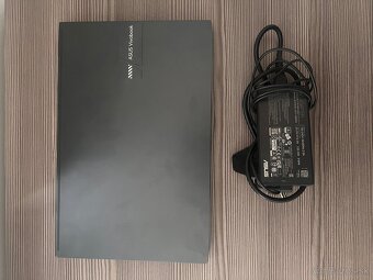 Asus Vivobook Pro 15 OLED - 2