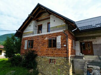 REZERVOVANÉ, Predaj, dvojpodlažný rodinný dom, Horný Vadičov - 2