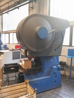 Výstředníkový lis SMERAL LEN 63 C - 2