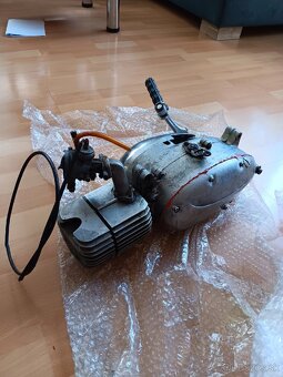 Motor jawa 05 - 2