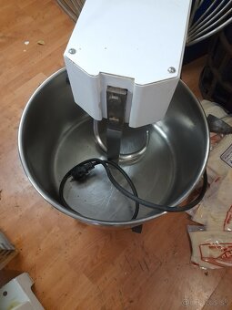 Miesič RedFox HTF-20 - 2