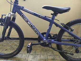 Kona makena 20 - 2