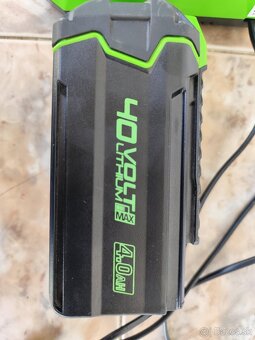 Aku batéria Greenworks 40V 4.0Ah + nabíjačka - 2