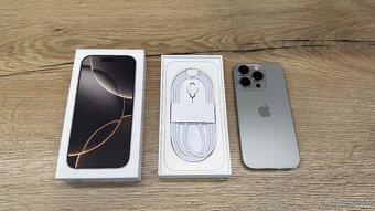 Apple iPhone 16 Pro 128 GB - 2