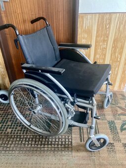 Invalidný vozík - 2