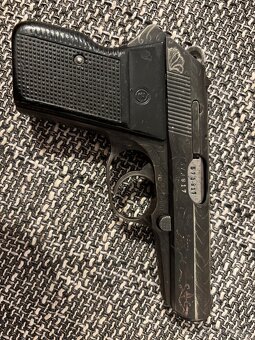 Pištoľ CZ 70 - 2