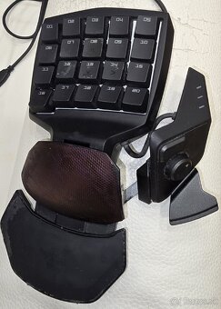 Razer Orbweaver Chroma - 2