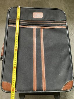 Kufor na kolieskach (poškodený zips) - 2
